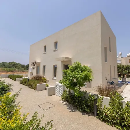 Mythical Seas Villa *